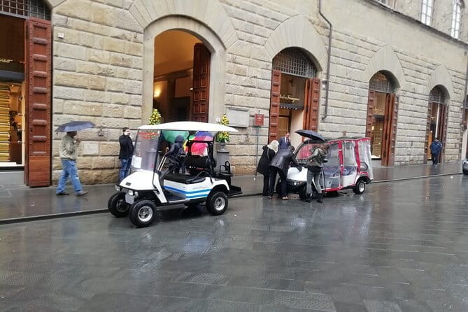 1-Hour Golf Cart Private Tour through the Center of Florence - Pickup, Mobile Ticket, and the On-Street Reality