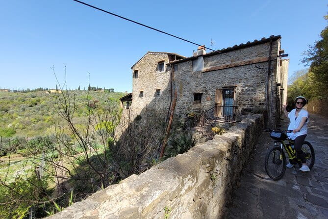 2-Day E-Bike Tuscany Tour with Meals, Wineries, and Farmstay - The farmstay night in the Impruneta countryside