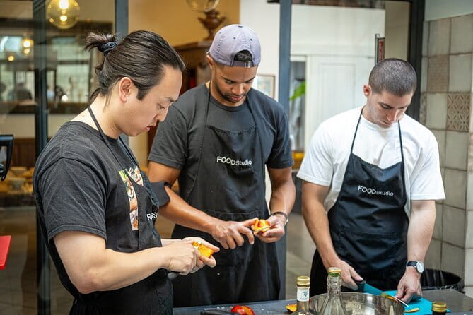 2 Hour Florence Pizza and Gelato Small Group Guided Cooking Class - The Hands-On Pizza Session: Dough and Sauce Basics You’ll Actually Use