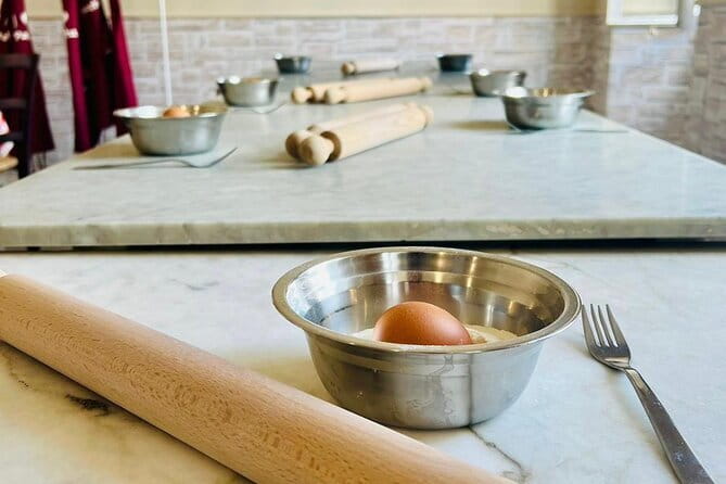 3- Cooking Making Spaghetti & Lasagna - Lasagna rolling-pin dough, Bolognese sauce, and béchamel skills