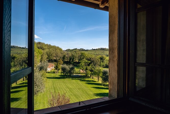 3-day private experience as a winemaker at a wine resort in Tuscany - What’s not included (and why you should care)
