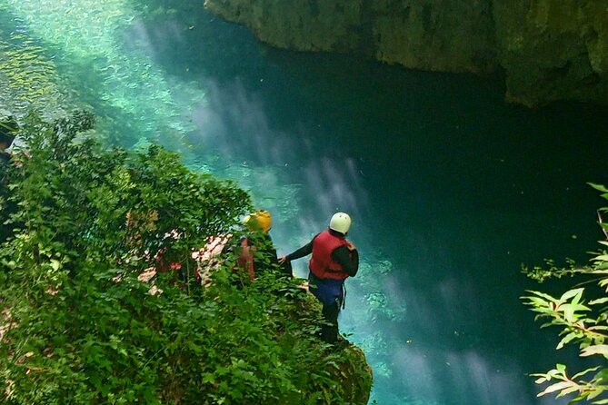 3-Hour Guided Canyoning in the Cocciglia Gorges - Difficulty level: challenging in a good way, not for every body