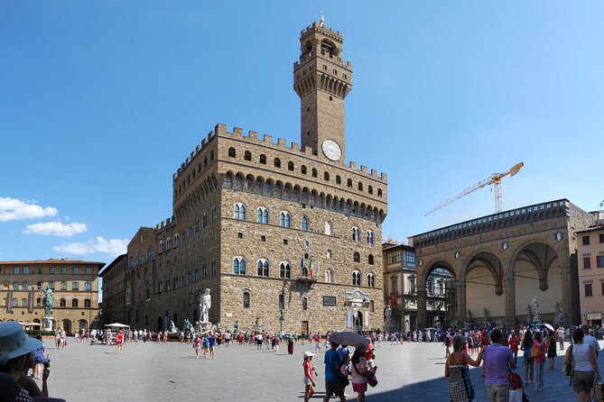3 hour Walking Tour Statue of David and Florence Highlights - Piazza della Repubblica, Orsanmichele, and the guild-era Florence you can still read