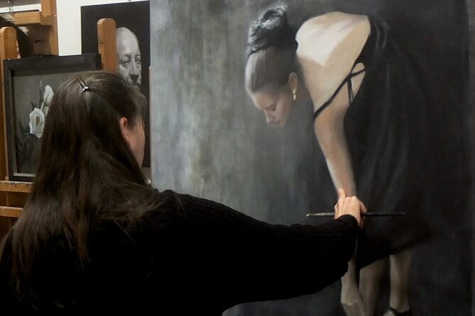 5 Mornings Still Life Painting Guided Workshop in Florence - Tonal underpainting: getting your lights and darks to behave