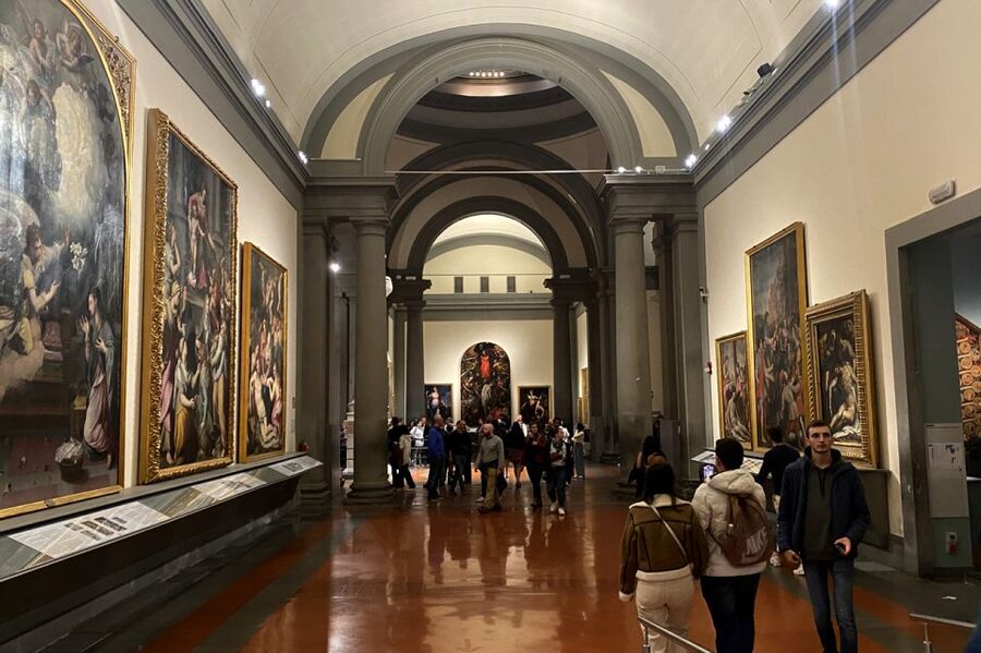 Accademia Gallery Priority Entry Ticket with e-Book - Medieval and Renaissance Paintings: Giotto to Botticelli