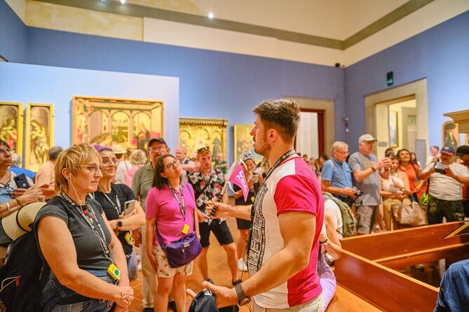 Accademia Gallery private tour with skip the line ticket - Entering Accademia faster than you’d manage alone