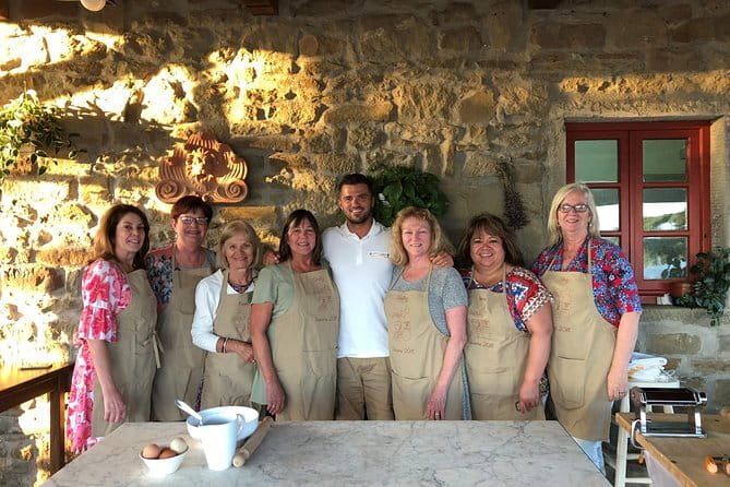 Authentic 7 Day Tuscany Tour - Day 1: Arrive at Piazza dell’Unità Italiana and settle into your Tuscan farmhouse