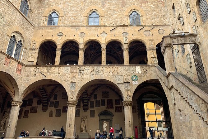 BARGELLO Private Tour in Florence - Michelangelo’s Bacchus and the unfinished tondo moment