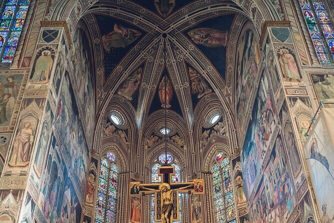 Basilica of Santa Croce: Where Legends Rest in Florence - The Monumental Cemetery and the Story of Restored Paintings