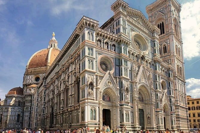 Best of Florence Tour with Uffizi and David - Piazza della Signoria start: where Florence’s power meets art