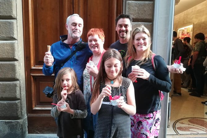 Best of Florence Treasure Hunt Tour for Kids & Families - Piazza del Duomo Area: Seeing Brunelleschi’s Dome Without Standing in Ticket Lines