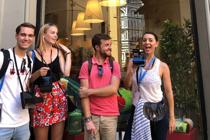 Capture Florence on Polaroids: Vintage Photo Tour - Your route: from Santa Maria Novella to Oltrarno in one photo story