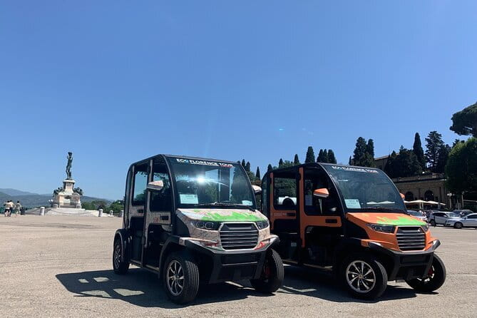 Center of Florence by golf cart - Santa Croce and the Medici corridor: from Piazza Santa Croce to San Lorenzo