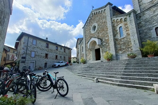 Chianti e-bike tour from Florence with wine tasting - E-bikes that make the day doable (without feeling slow)