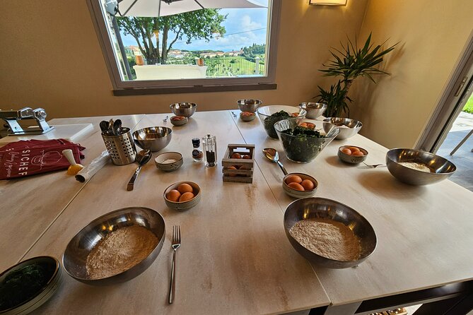 Chianti -Fresh Pasta Making Class and Sauces with Lunch or Dinner - The chef-led method: how the class teaches you fast