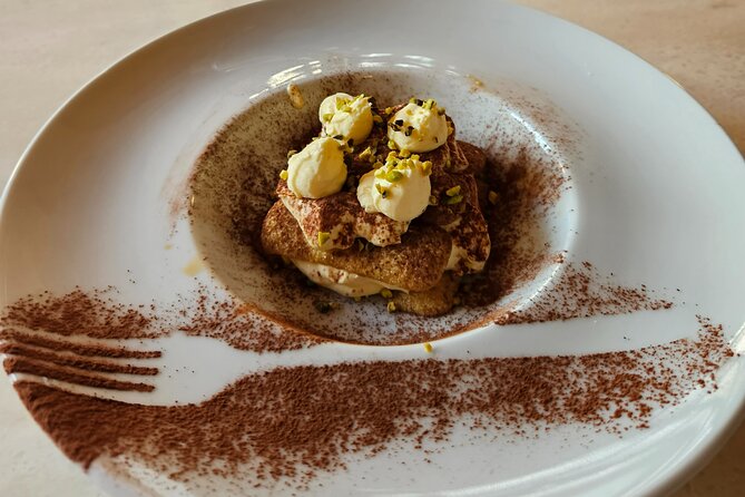 Chianti - Pizza and Tiramisu Course for Only Small Groups - Eat What You Make: Lunch or Dinner Pairing
