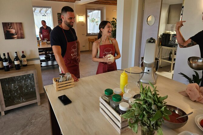 Chianti - Pizza and Tiramisu Course for Only Small Groups - Pizza Basics: Kneading Dough Like You Mean It