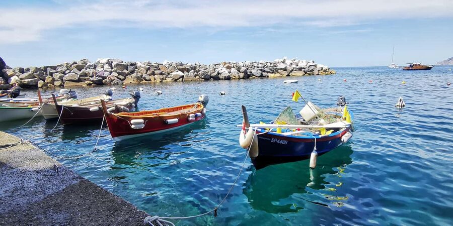 Cinque Terre Private Day Trip from Florence - Vernazza lunch on the waterfront: how to use your free time well
