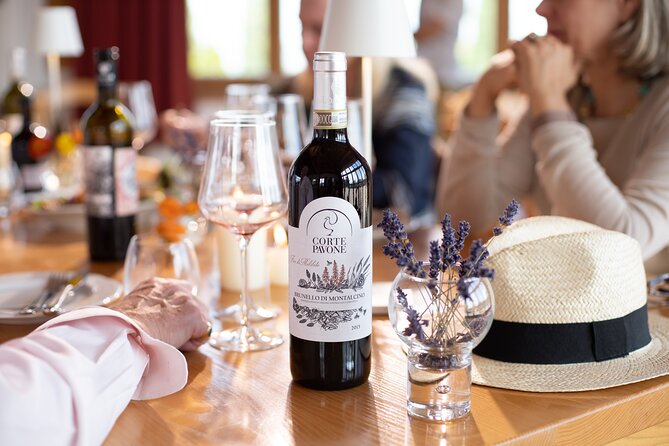 Classic Wine Tasting in Montalcino - What happens in the 45-minute tasting: 3 flights, 6 pours