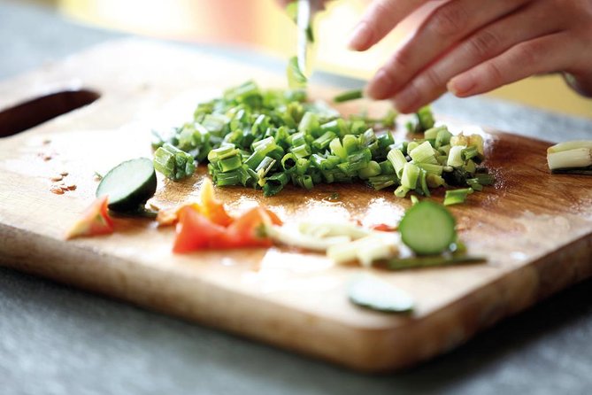 Cook and Dine the Florentine Way - In the kitchen with a professional chef (and room to participate)
