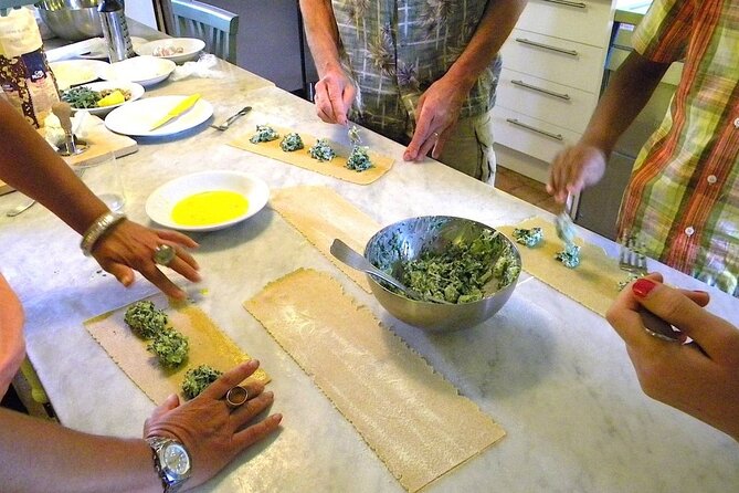 Cooking Class in Tuscany - Personalization for allergies and vegetarian diets