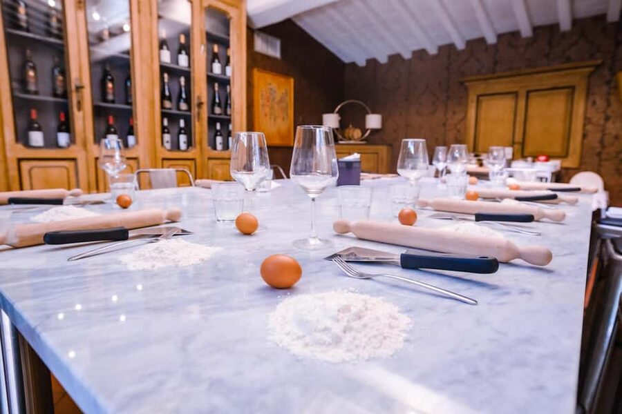 Cooking Class with Carbonara, Pesto Making, Lasagna, Cannoli - Key things to know before you cook in Florence