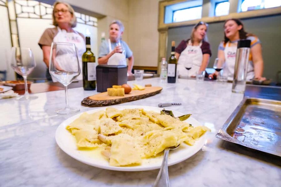 Cooking Class with Carbonara, Pesto Making, Lasagna, Cannoli - Carbonara and ragù lasagne: two classics you’ll understand (not just copy)