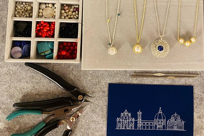Create your own Jewellery in Florence - The Wire-Knitting Technique Maria Teaches (and Why It Feels Different)