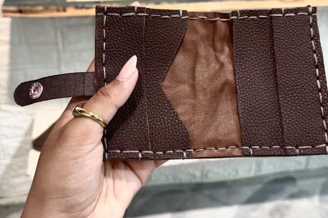 Create your own leather wallet in Florence + coffee - Price and Value: Is $102.13 Worth It?