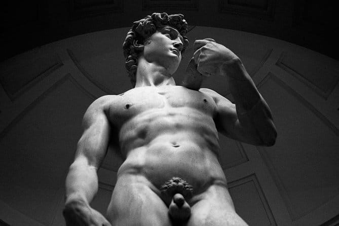 Discover Florence: Uffizi and Accademia Gallery small-group tour - Florence walking loop: Piazza della Signoria to Ponte Vecchio