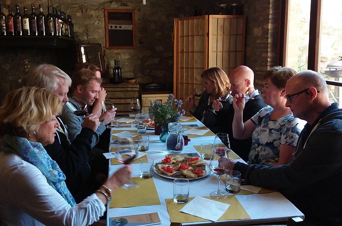 Discover Montalcino through its best productions: Brunello & Saffron!! - Food pairing, done properly: oils, honey, salami, cheese, and cantucci