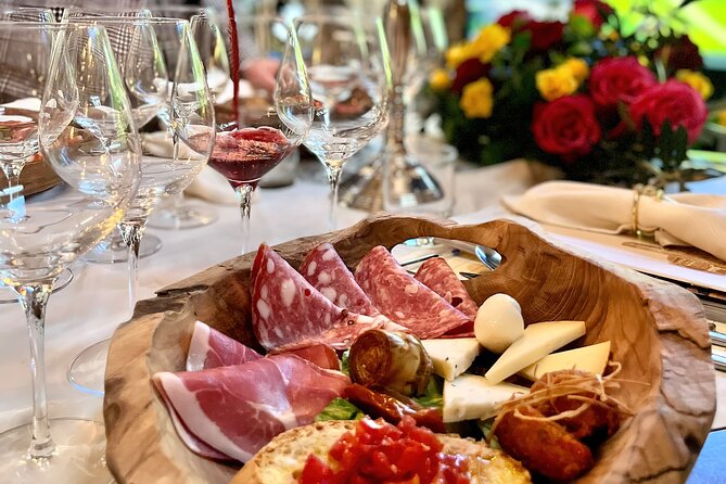 Discover San Gimignano from Livorno - The 4-course Tuscan lunch and tasting: wines, olive oil, and balsamic pairing