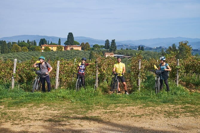 E-bike Chianti Classico & Tuscany tour with Wine & Lunch at Farm - How the Day Feels: Calm, Local, and Actually Practical