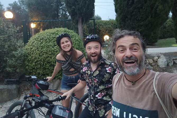 E-Bike Tour fortresses and mountains near the Free Baths of Saturnia - Scalabrelli farmhouse stop: mountain views and optional local products