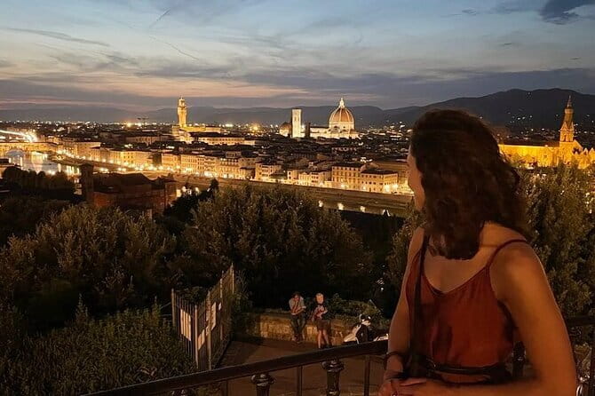 Electric Bike Night Tour of Florence with amazing view from Michelangelo Square - Stop 2: Piazza della Signoria and the Squares That Explain Florence