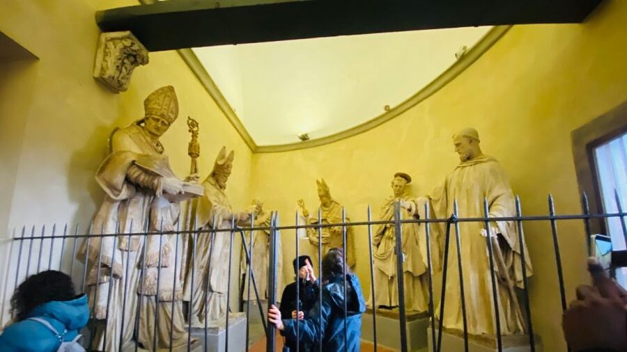 Entry Tickets to Brunelleschi's Cupola in Florence - Guide Timing Notes: What to Expect From the Human Side