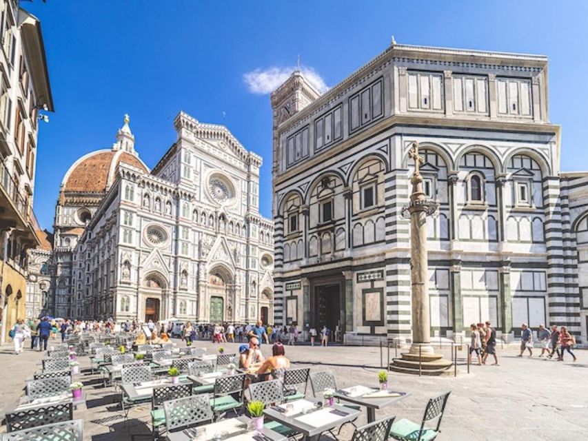 Essential Florence Walking Tour to discover its history - Via Tornabuoni, Via Maggio, and Florence for people who love streets