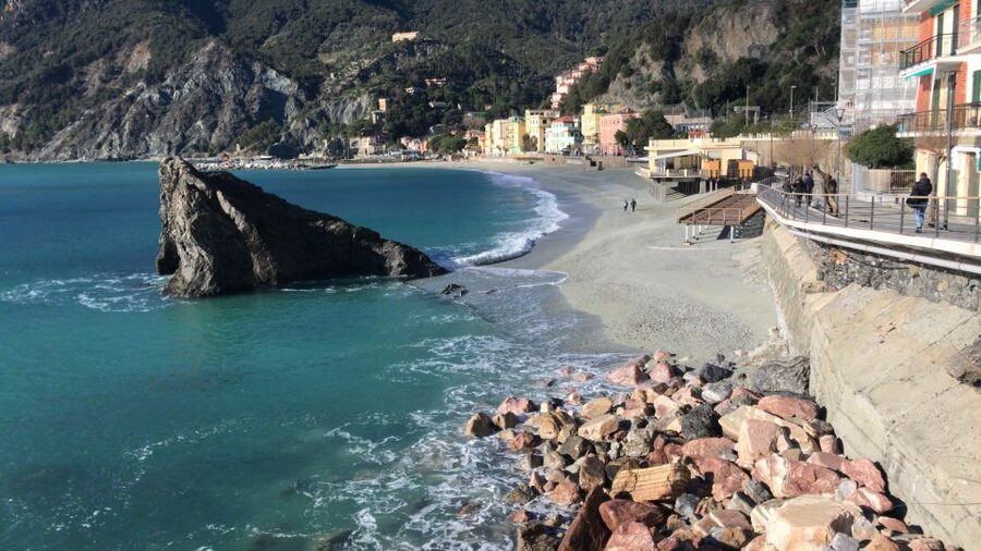 Exclusive Cinque Terre Day Trip from Florence - Price and value: what $653.83 per person is buying you