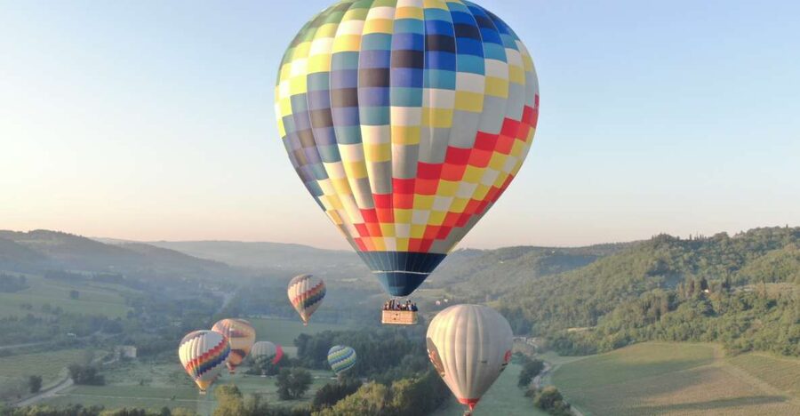 Exclusive Private Balloon Tour for 2 in Tuscany - Timing it for romance: the best moments to plan around