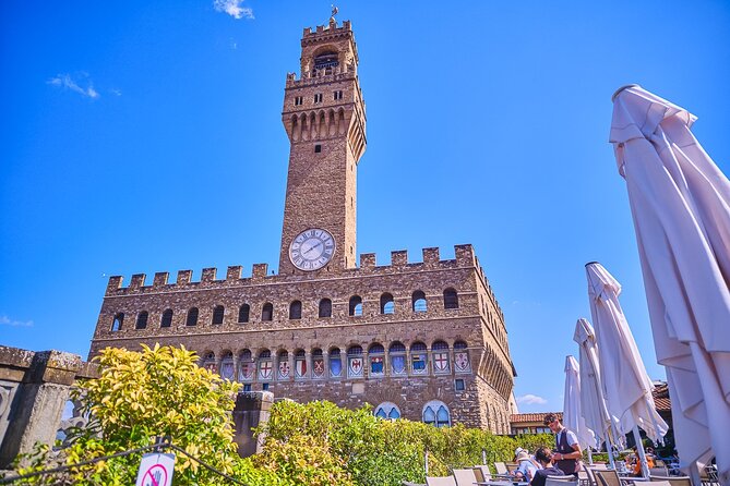 Exclusive Uffizi Gallery and Vasari Corridor Small Group Tour - Entering The Uffizi Gallery: What to Look For First