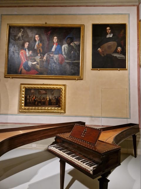 Explore Accademia Gallery on Free Museum Day - Headsets and a small group: the hidden quality upgrade