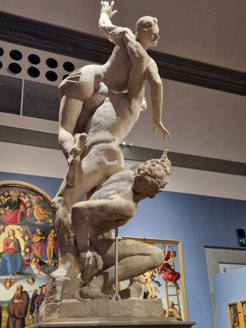 Explore Accademia Gallery on Free Museum Day - Entering Accademia with a guide beats wandering alone