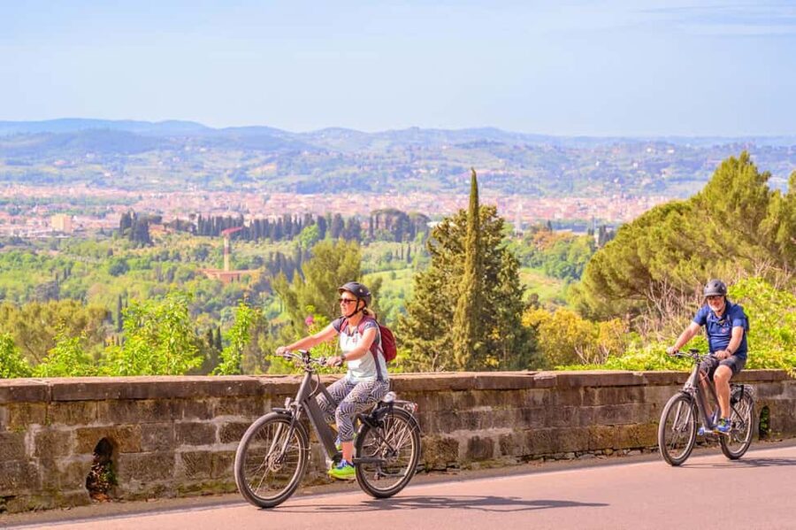 Fiesole E-Bike Tour with Olive Oil Tasting or Pool & Chill - The ride to Fiesole: views, stops, and photo time that doesn’t feel rushed