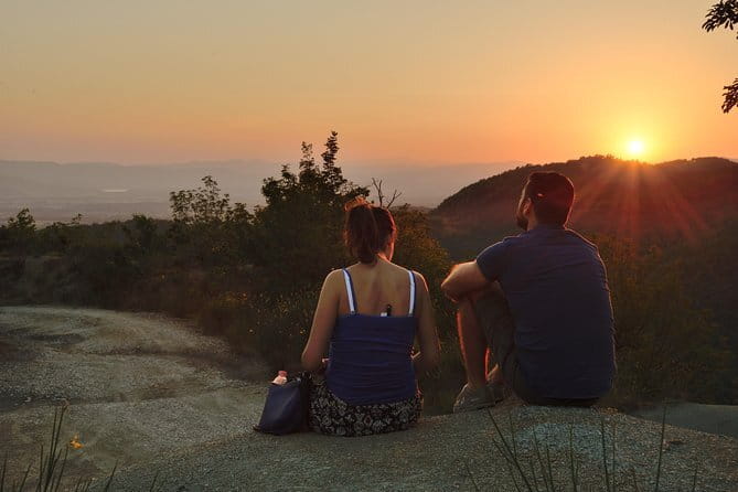 Fiesole Hike & Italian Aperitivo - Monte Ceceri Natural Park and the Leonardo story you can actually stand in