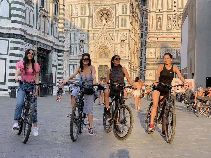 Florence: 2-Hour Guided Sightseeing Bike Tour - Medici Palace and Signoria Square: Renaissance Big Names in the Right Order