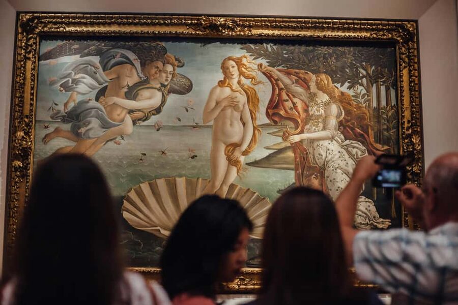 Florence: 2-Hour Private Guided Visit to the Uffizi Gallery - Seeing Michelangelo and Leonardo the Smarter Way