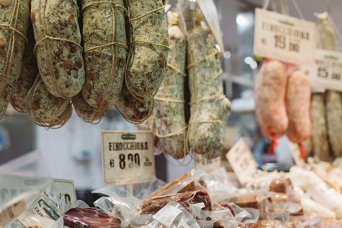 Florence: A Local Food Lover Tour - Mercato Centrale: schiacciata, olive oil, pecorino, and the big Florentine choice