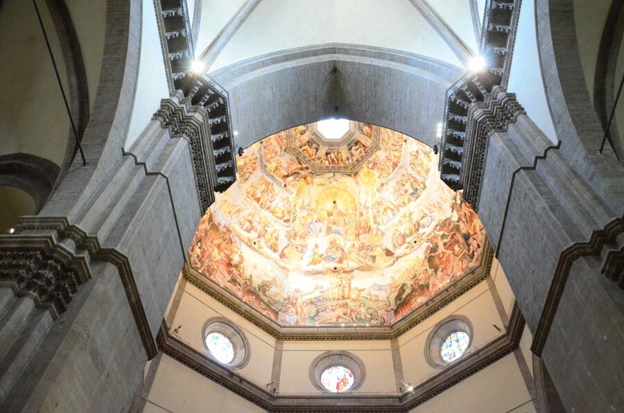 Florence: Accademia and Uffizi Combo Priority Entry Tickets - Uffizi Gallery: Botticelli, Leonardo, and the Medici connection you can feel