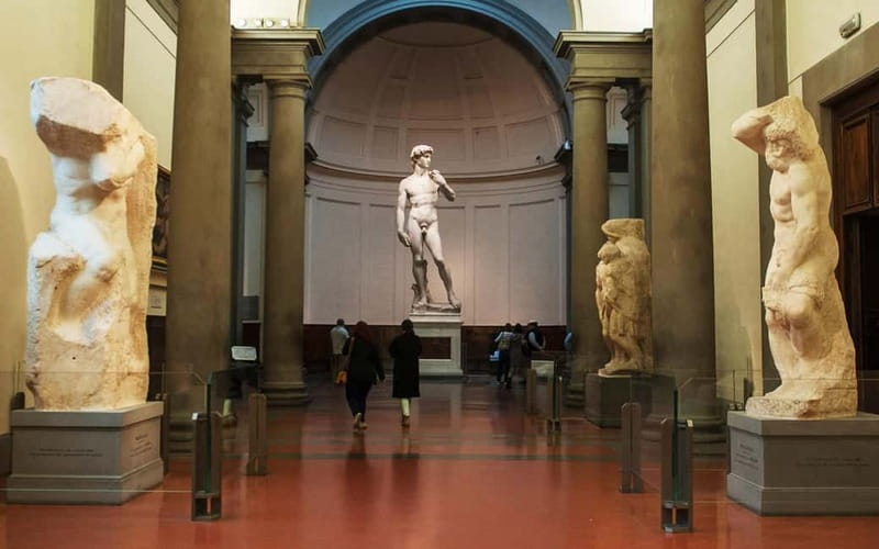 Florence: Accademia David Fast Track Skip the Line Tour - Key things you’ll notice right away