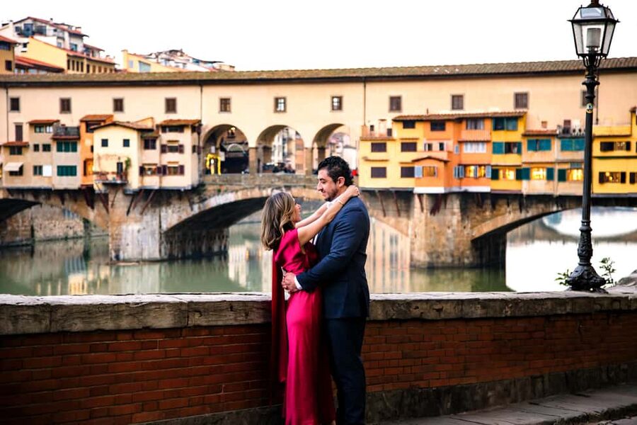 Florence: Amazing Photoshoot at the Duomo! - Posing That Looks Natural: Getting Real Smiles Without Feeling Awkward